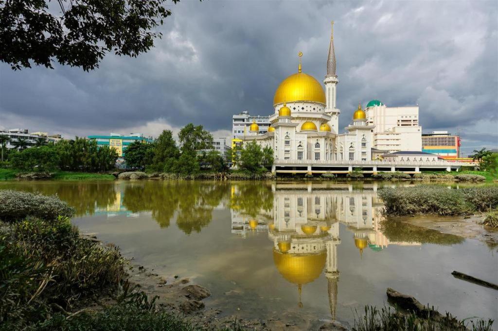 Hotel Viva Klang Exterior photo